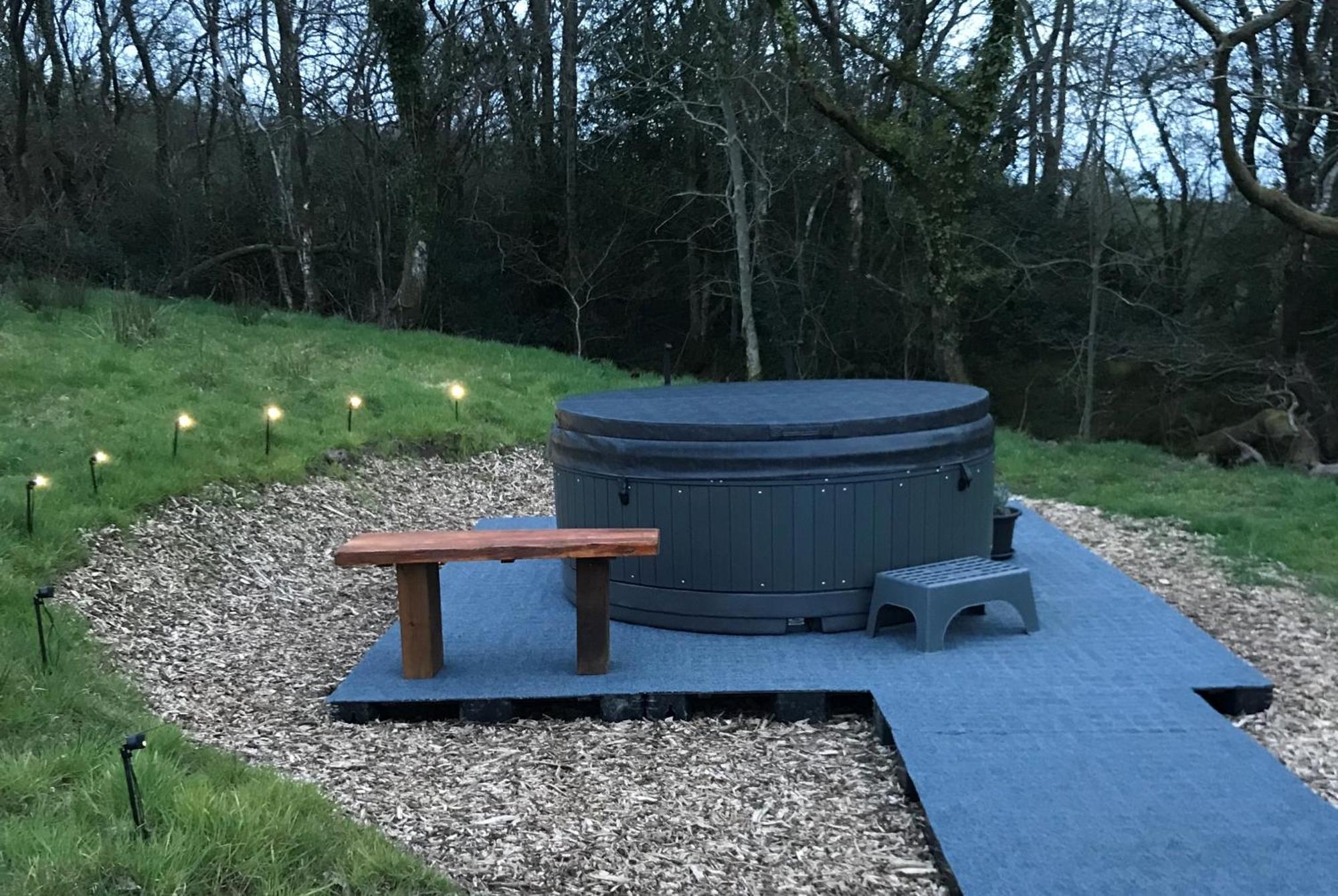 Gilfach Gower Farm Luxury Yurt With Hot Tub 호텔 아만포드 외부 사진
