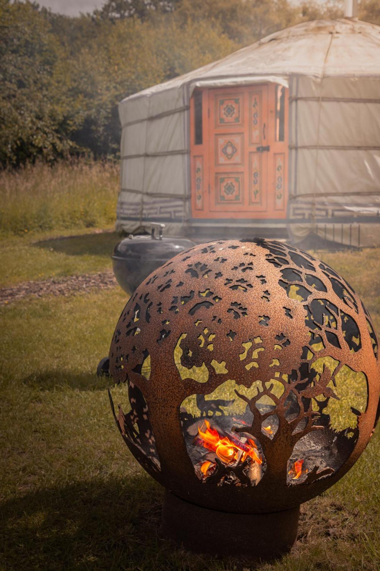 Gilfach Gower Farm Luxury Yurt With Hot Tub 호텔 아만포드 외부 사진